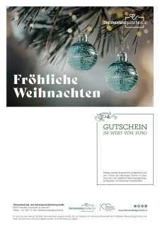 Christbaumkugeln an Zweig